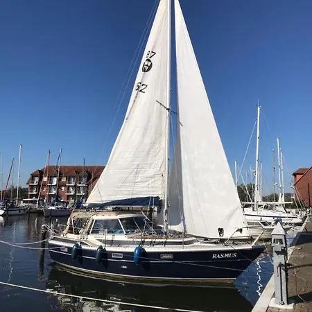 Ferienwohnung Rasmus Ueckermünde Exterior foto